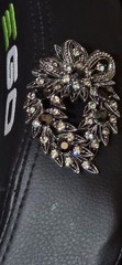 Vintage Juliana DeLizza Elster Wreath Brooch Smoky Gray Clear Rhinestone Pin DE