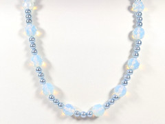 Vtg Opalite Opal Moonstone Glass Opalescent Blue Faux Pearl Bead Necklace