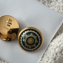Auth HERMES Vintage Enamel Mosaic Round Clip-On Earrings Gold Green Signed
