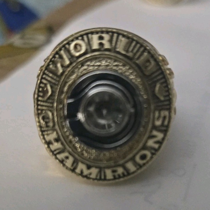 Vintage 1962 Men’s Signet Ring Gold-Tone Engraved Two-Tone Gold Silver