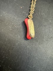 Vintage AVON 1975 Put On The Dog HOT DOG in Bun Pendant Charm Chain Necklace NIB