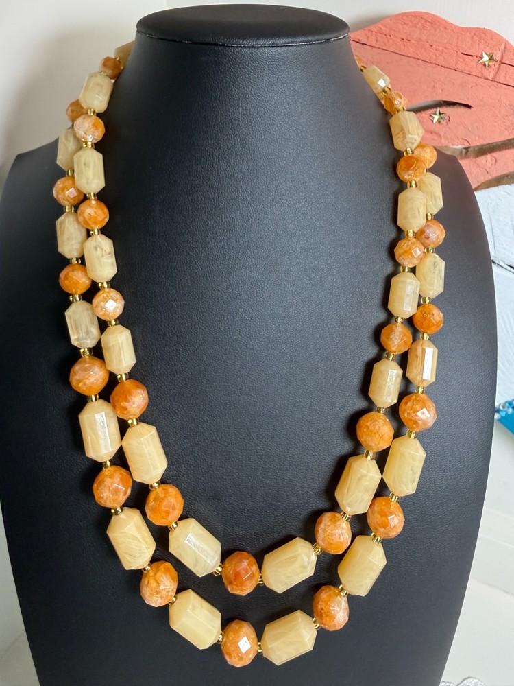Vintage, 20″ Stone Necklace, “Western Germany”. Excellent Condition.