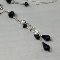 Glass Bead Necklace Black Clear Station Lariat Silver Tone Chain Collar 20″