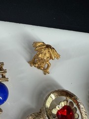 Vintage Brooch Lot Gold Tone Rhinestone Animals Heart Cameo Mixed Pins