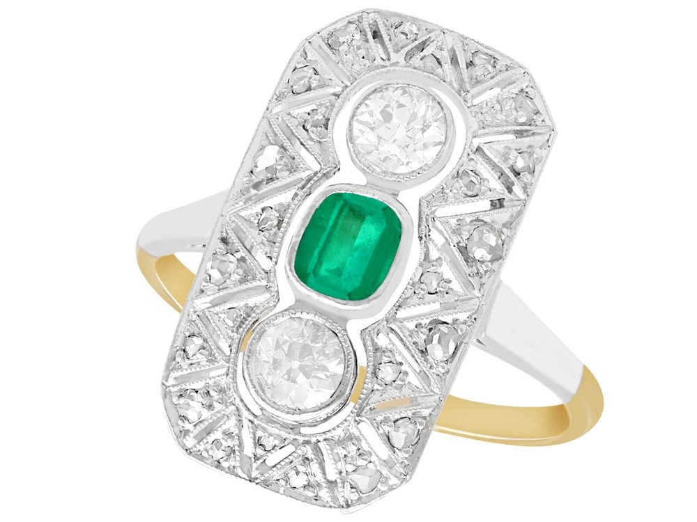 Antique Art Deco Emerald Diamond and Yellow Gold Dress Ring