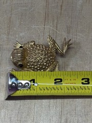 VTG 1990’s ERWIN PEARL DESIGNER GOLDTONE with BLACK GLASS EYES FROG TOAD BROOCH
