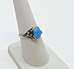 925 Sterling Silver Fire Blue Opal Flower Design Cocktail Ring Size 7.5