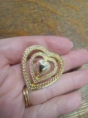 Vintage Triple Heart Brooch Pendant Gold Tone Love Pin Signed Gerry’s