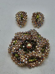 Vintage Olive Marquis & Aurora Borealis Rhinestone Brooch And Earrings Demi…