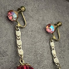 Vintage Ruby Red Pink Crystal Dangle Earrings AB Rhinestone Screw Back Gold Tone