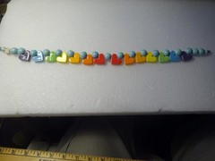 ANTIQUE 1970s PARROT PEARLS COLORFUL NECKLACE “Ceramic Beads & Hearts” STUNNING