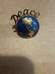 Vtg Peace On Earth Lapel Pin Avon Gold Tone Metal Blue Glitter World Globe