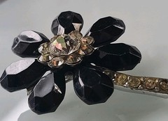 Vintage Daisy Brooch Cut Black Jet Glass & Rhinestone Pin Silver Tone Mcm 1 3/4″