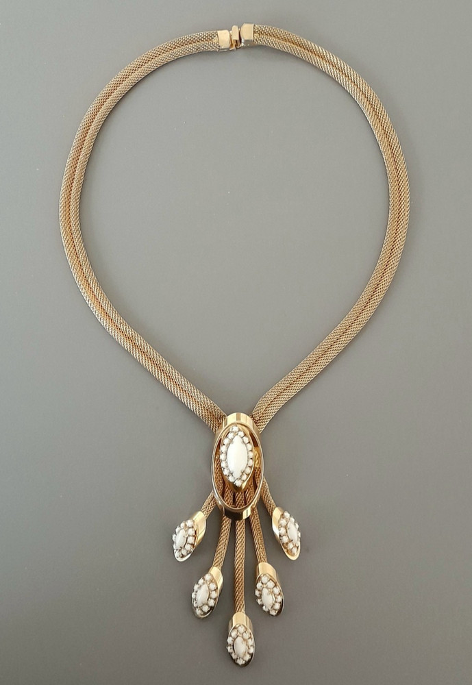 Vintage MCM Mesh Necklace – Gold Tone White – Sculptural – Mid Century