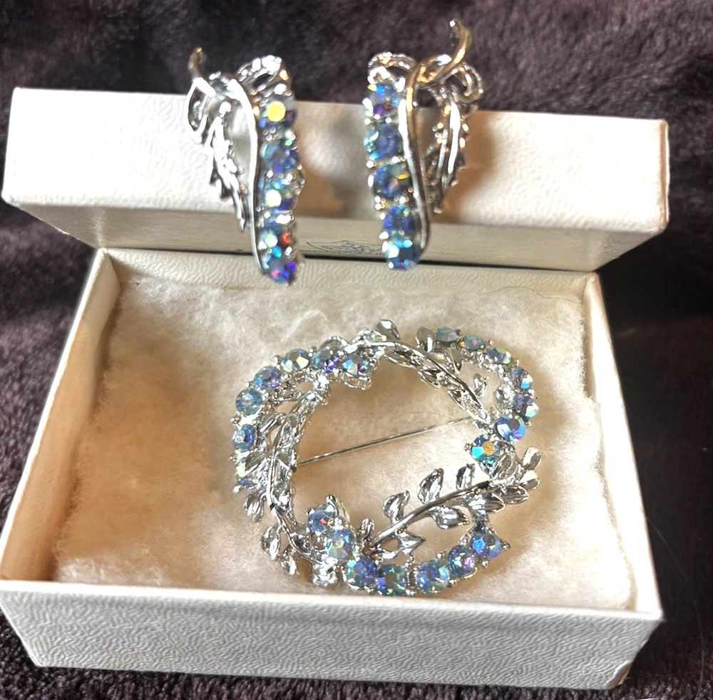 Vintage Silver tone Aurora Blue Clip Earrings Brooch Pin Leaf Wedding Gift