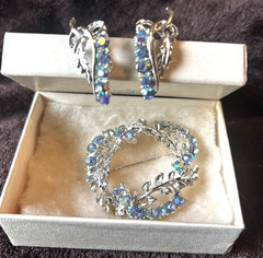 Vintage Silver tone Aurora Blue Clip Earrings Brooch Pin Leaf Wedding Gift