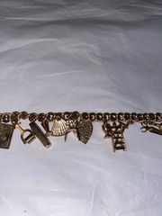 Rare 1950’s Goldtone Charm Womens 7” Bracelet Many Charms
