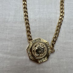 VTG NWT LISNER 14” Coin Medallion Statement Necklace Rhinestone Gold Tone Glam.