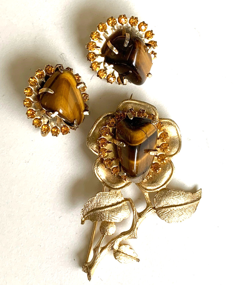 Vintage Flower 2.5” Pin & 1” ER W/ Natural Tigers Eye Stone & Gold Rhinestones