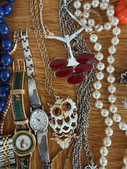 Vintage Box Lot COSTUME JEWELRY 5 Lbs 100+ Pieces All Wearable & Nice + Watches