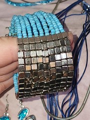 Estate Lot Vintage & Contemporary Jewelry Necklaces Bracelets Earrings Rings 19