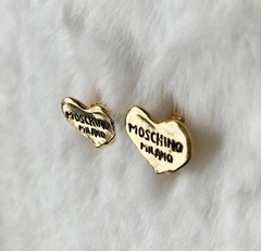 vintage Moschino Logo Cute Heart Clip On earrings Gold Tone Rare Japan exclusive