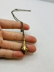 Vintage Art Nouveau Style Elegant Egyptian Greek Vase Bronze Tone 18 in Necklace