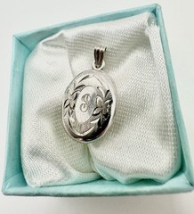 VTG Monogram Initial Etched Sterling Silver 925 Floral Locket Signed Tested Read