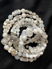 Vintage White Glass Beaded Necklace Bracelet Set Opalescent MCM Bridal
