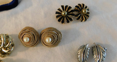 Vintage Earrings Lot Trifari Richelieu Napier Roman Marvella Lisner 1928 Capri