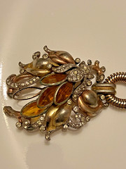 vintage early trifari necklace and bracelet set. as found. unsigned but pictured