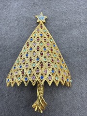 Vintage Corocraft Tree Christmas Holiday Star Rhinestone Gold Tone Brooch Pin