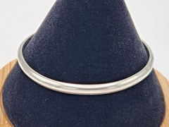 VTG James Craig Williamsburg IC HANDWROUGHT STERLING Silver Bangle Bracelet. 17g
