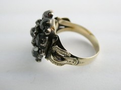 Antique Unmarked 14k Gold Rose Cut Garnet Ring Size 6.25 Weighs 4g 1 MISSING GEM