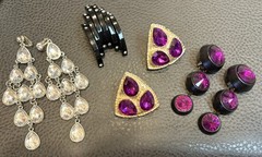 Vintage Lot Of 4 Pairs Rhinestone Black Lucite Runway Dangle 80’s Clip Earrings