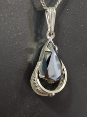 1950’s Sorrento Sterling Silver & Hematite Pendant 15.5″ Chain Filigree Accent