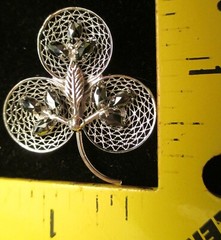Vintage Designer Sorrento Sterling Hematite Stones in Clover Brooch Shaped Pin