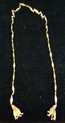 New in Box Vintage Goldtone & Pearl Fold-over Necklace without Clasp 33 inches
