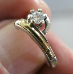 Sterling Silver Ring with CZ & Gold Vermeil 2.0g Size 5.75 [5130]
