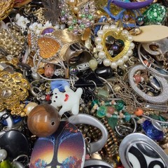 15+ Lbs Vintage To Now Craft Repair Tangled Junk Drawer Jewelry Lot