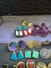 Vintage Fashion Earrings Lot Mixed Materials,Multicolor Pre Owned Unbranded D7