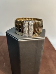 Vintage Gold Tone Expandable Rhinestone Stretch Bracelet Ribbed Panel Design