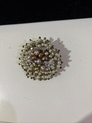 VINTAGE CLUSTER FAUX PEARLS & CRYSTALS TOGGLE 7″ STATEMENT BRACELET &2″ PIN SET