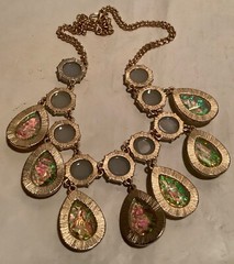 Sugarfix by Bauble Bar Facetted Teardrop Statement Necklace 18″ USED