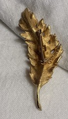 Vintage Signed CORO 1961 Goldtone 3 1/8” Long Leaf Brooch Pin