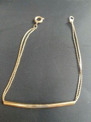 Vintage Gold Tone Chain Bracelet 7 Inches. As Pictured -VM195