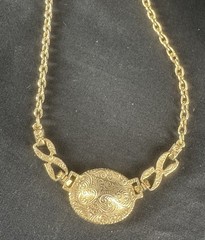 1928 Gold Tone Vintage Style Necklace 7” Long Glamorous Fashion Jewelry