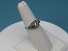 Vintage 18k Diamond and Blue Sapphire Filigree Setting Ring, Size 6