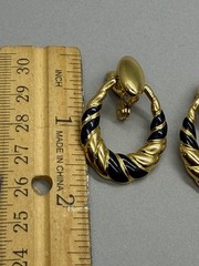 Vintage Monet Door Knocker High Polish Gold Tone Blue Enamel Clip On 1.50″