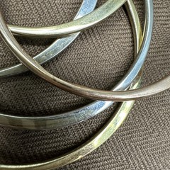 Vintage 1960s Gold ,Silver, Rose Gold Tone 5 Bangle Interlocking Bracelet J104